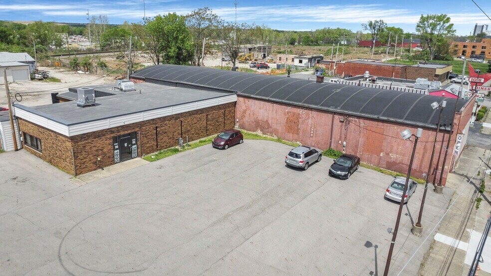 1895 S High St, Columbus, OH à vendre - Photo de l’immeuble – Image 2 sur 12