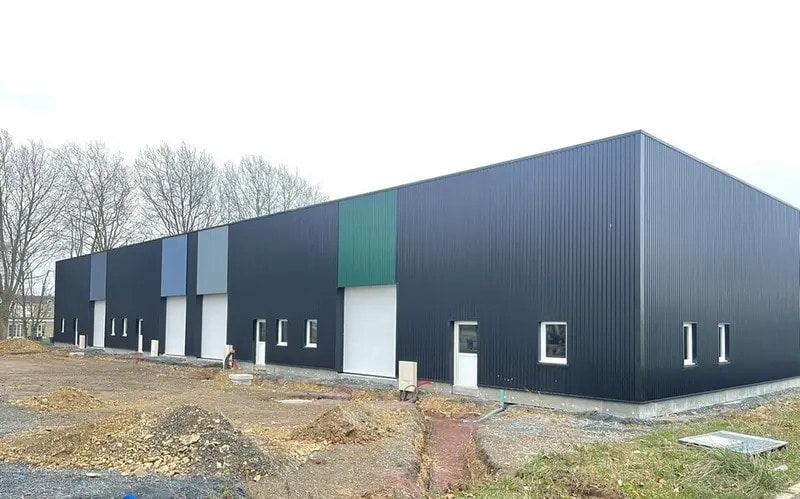 Local d'activités dans Bretteville-sur-Odon à vendre - Photo de l’immeuble – Image 1 sur 5
