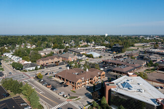 9452-9468 Towne Square Ave, Blue Ash, OH - VUE AÉRIENNE  vue de carte