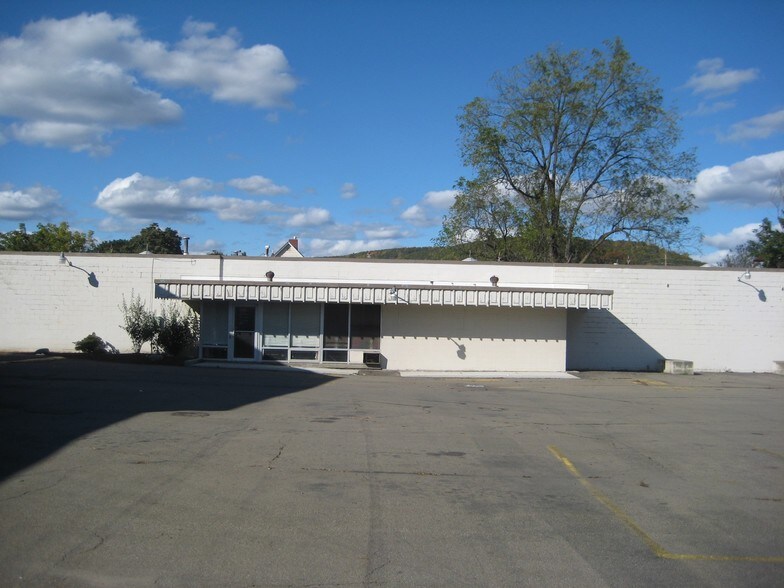 314-328 Park Ave, Corning, NY à louer - Photo principale – Image 3 sur 6