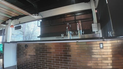 137-145 W Hampden St, Englewood, CO à louer - Vidéo sur l’annonce professionnelle 