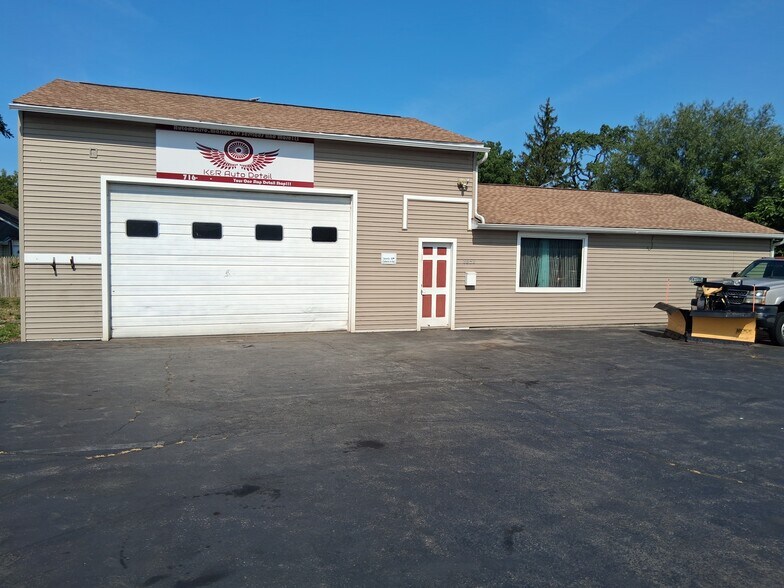 3853 S Park Ave, Buffalo, NY à louer - Photo de l’immeuble – Image 1 sur 4