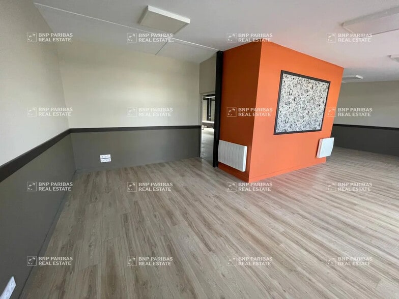 Local d'activités dans Rennes à vendre - Photo de l’immeuble – Image 1 sur 9
