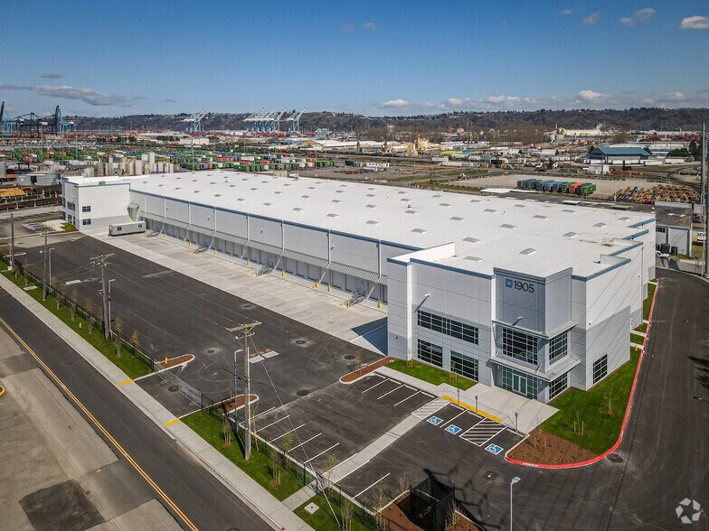 1905 E Marc Ave, Tacoma, WA à louer - Photo de l’immeuble – Image 2 sur 18