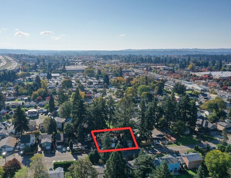 8460 SE Clatsop St, Happy Valley, OR à vendre - Aérien – Image 1 sur 2
