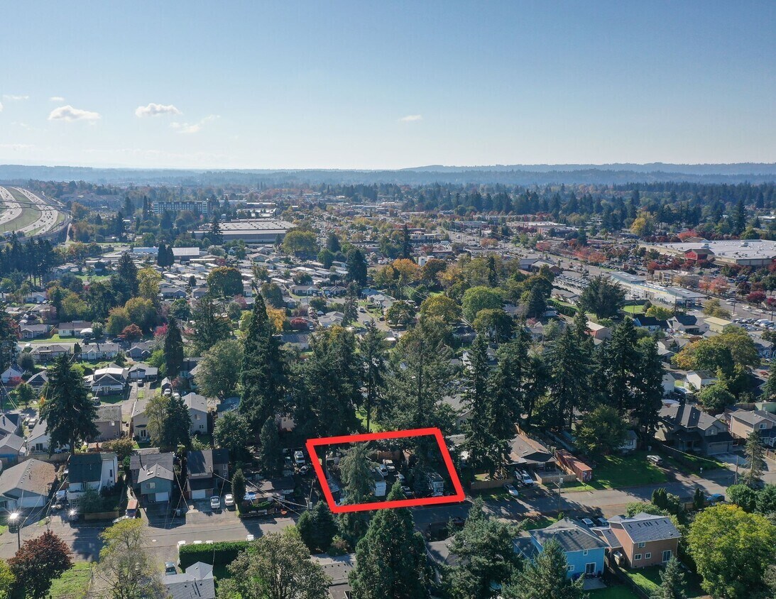 8460 SE Clatsop St, Happy Valley, OR à vendre Aérien– Image 1 sur 3