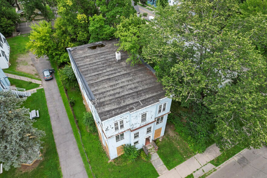 93 Walnut St, Binghamton, NY à vendre - Photo de l’immeuble – Image 2 sur 19