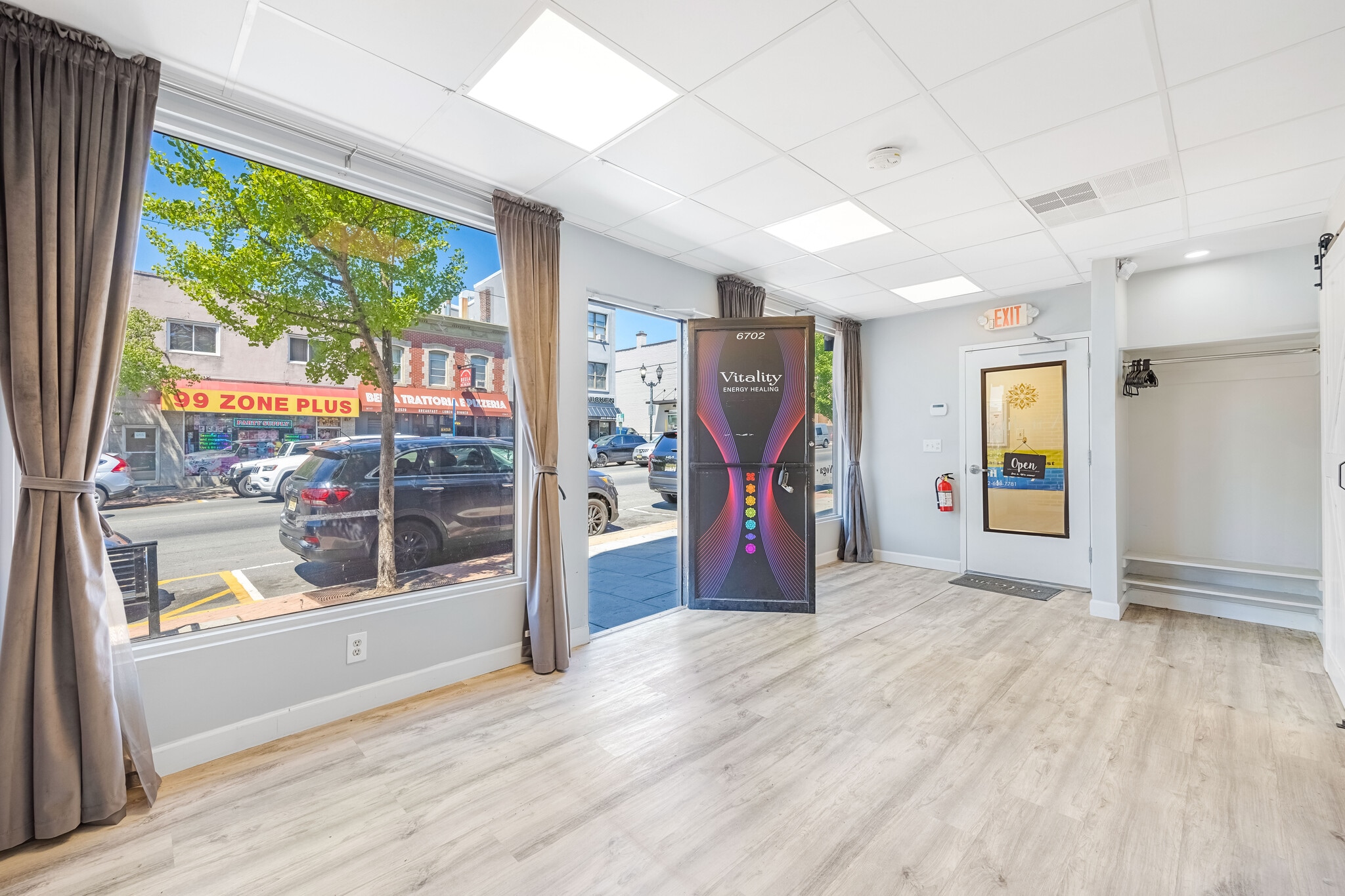 6702 Bergenline Ave, West New York, NJ à louer Photo intérieure– Image 1 sur 13