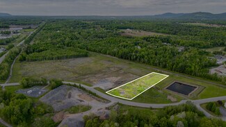 Plus de détails pour 233 Rue Brosseau, Cowansville, QC - Terrain à vendre