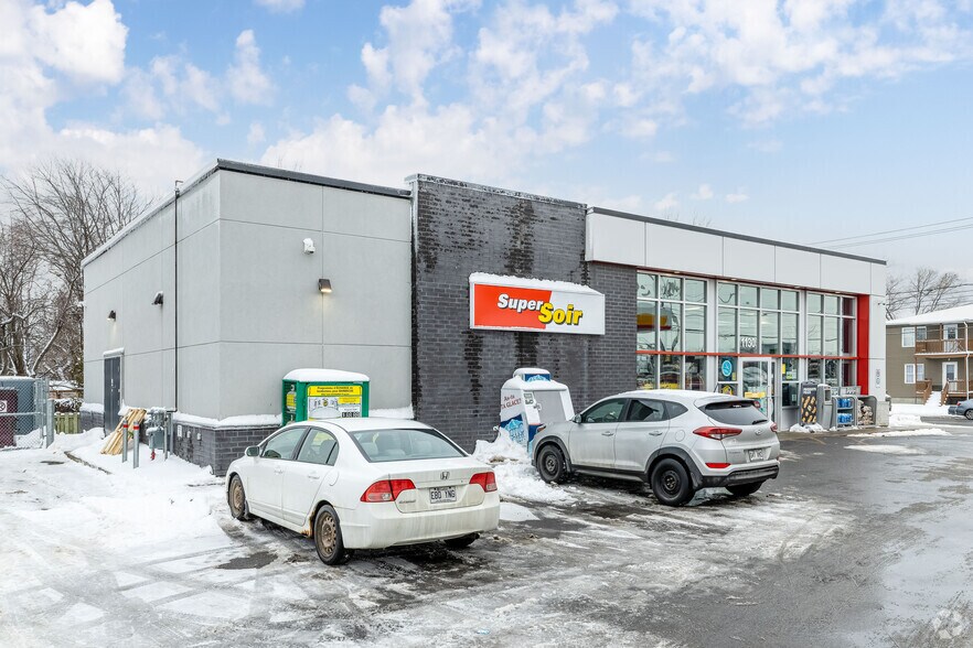 1130 Boul Monseigneur-Langlois, Salaberry-de-valleyfield, QC à vendre - Photo de l’immeuble – Image 2 sur 5