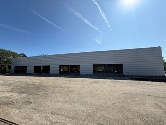 Plus de détails pour Local commercial à louer