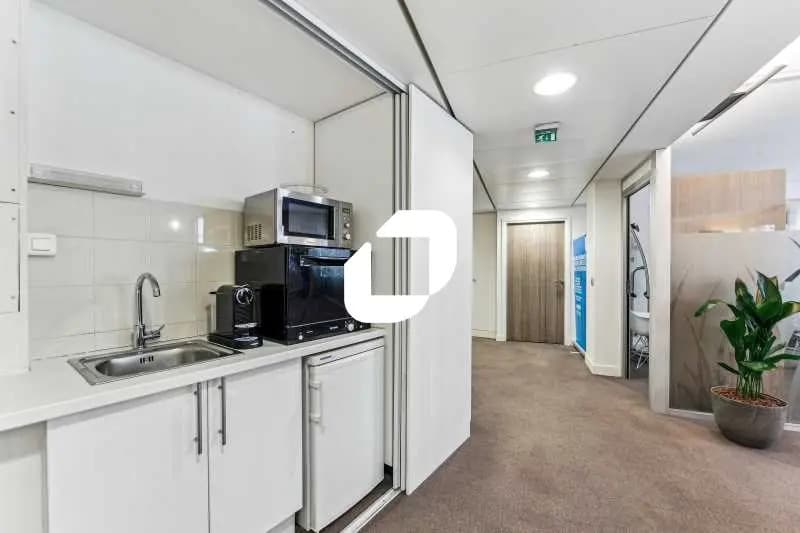 18-20 Place De La Madeleine, Paris à louer Photo de l’immeuble– Image 1 sur 14