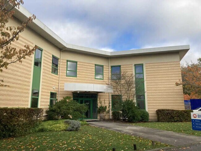 Plus de détails pour 164-166 Avenue Joseph Kessel, Voisins-le-Bretonneux - Bureau à louer