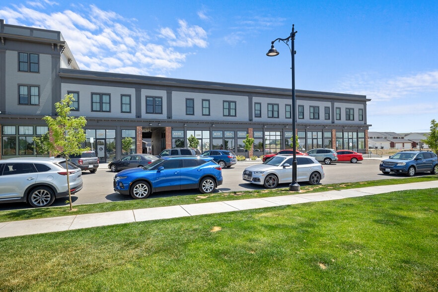 1625 Annafeld Pky E, Billings, MT à vendre - Photo de l’immeuble – Image 2 sur 41