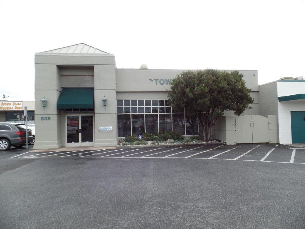 838 S Main St, Salinas, CA à louer Photo principale– Image 1 sur 9