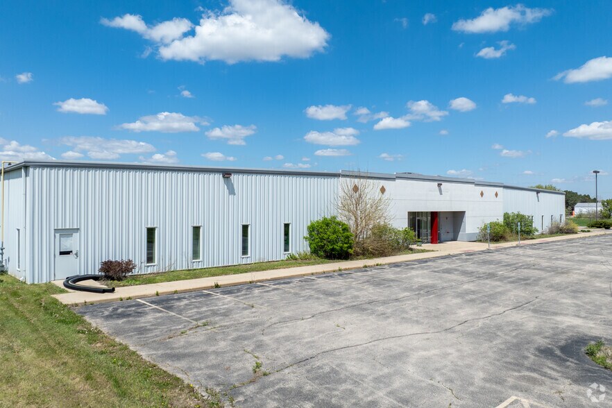 9628 Forest Hills Rd, Machesney Park, IL à louer - Photo principale – Image 1 sur 5