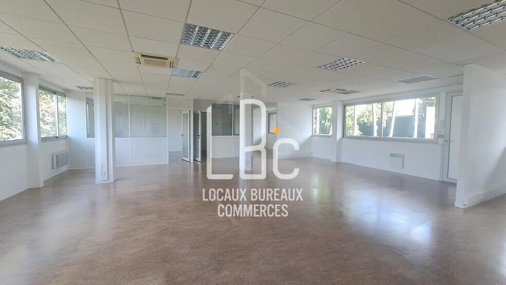 Bureau dans Rezé à louer - Photo de l’immeuble – Image 1 sur 6