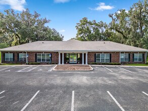 3220 SW 33rd Rd, Ocala, FL à louer Photo de l’immeuble– Image 2 sur 22
