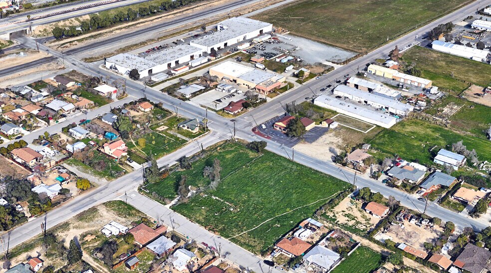 SWQ S. Hargrave St. & E. Lincoln St., Banning, CA à vendre - Aérien – Image 2 sur 2