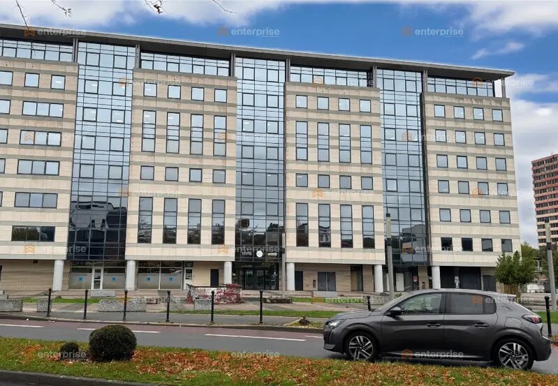 Bureau dans Roubaix à louer - Photo de l’immeuble – Image 3 sur 6
