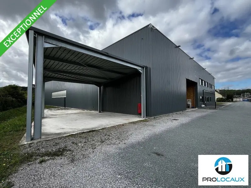Local d'activités dans Compiègne à vendre Photo de l’immeuble– Image 1 sur 13
