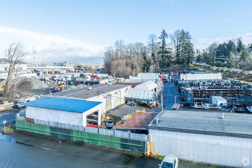 12905 King George Blvd, Surrey, BC à vendre - Aérien – Image 2 sur 5