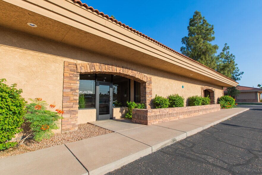 510 S Greenfield Rd, Mesa, AZ à louer - Photo de l’immeuble – Image 1 sur 8
