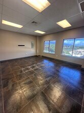 95 E Lipoa St, Kihei, HI à louer Photo intérieure– Image 1 sur 2