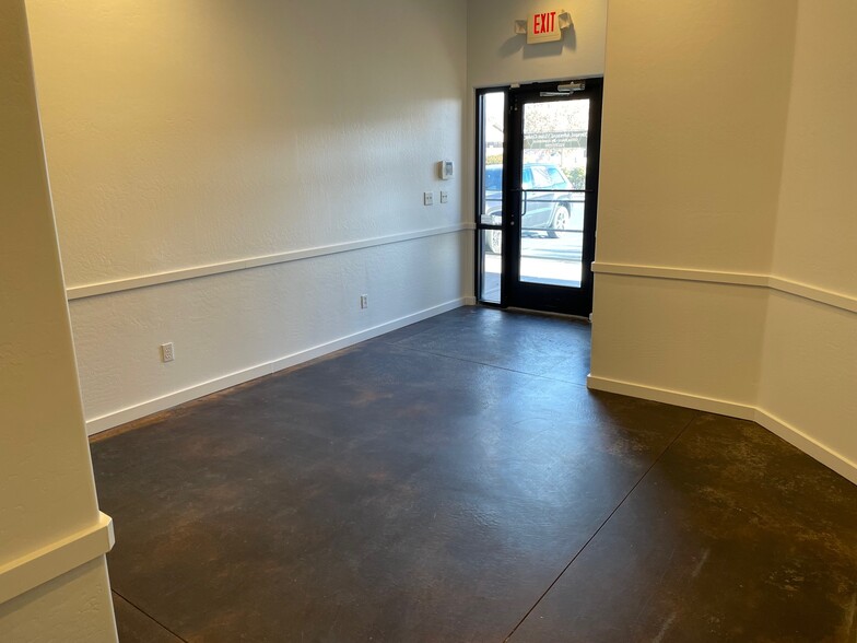 1951 Commerce Center Circle, Prescott, AZ à louer - Photo intérieure – Image 3 sur 26