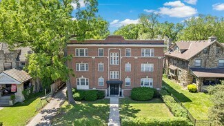 Plus de détails pour 3708-3710 Southwest Tfwy, Kansas City, MO - Logement à vendre