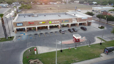 5112 McPherson Rd, Laredo, TX à louer Photo de l’immeuble– Image 2 sur 4
