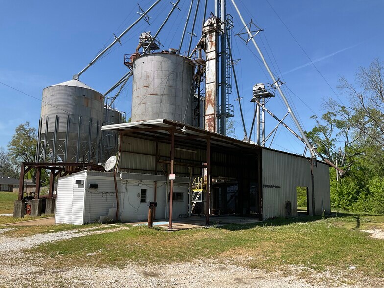206 Prentiss St, Baldwyn, MS à vendre - Photo de l’immeuble – Image 2 sur 4
