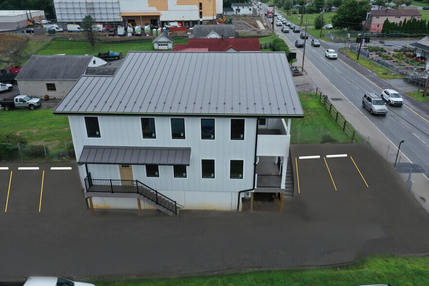 328 Wilmington W Chester Pike, Glen Mills, PA à louer - Photo de l’immeuble – Image 2 sur 2