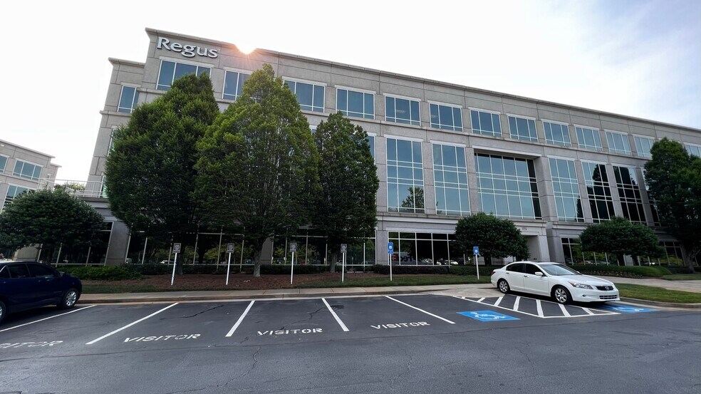 1755 N brown Rd, Lawrenceville, GA à louer - Photo de l’immeuble – Image 2 sur 13