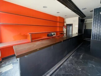 Plus de détails pour Local commercial à louer