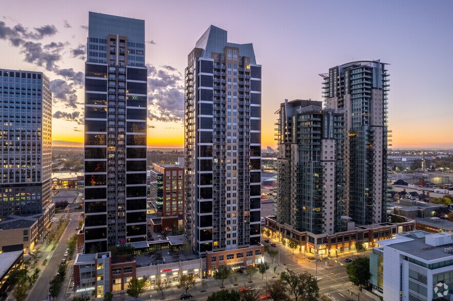 222 14 Ave, Calgary, AB à louer - Photo principale – Image 1 sur 15