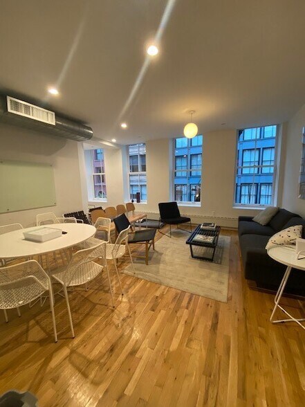 138 Wooster St, New York, NY à louer - Photo de l’immeuble – Image 1 sur 10