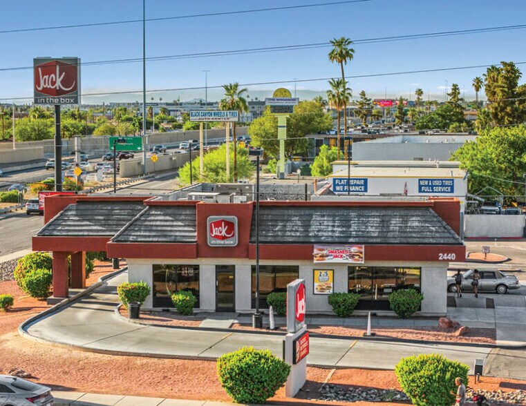 2440 W Thomas Rd, Phoenix, AZ à vendre - Photo de l’immeuble – Image 1 sur 13
