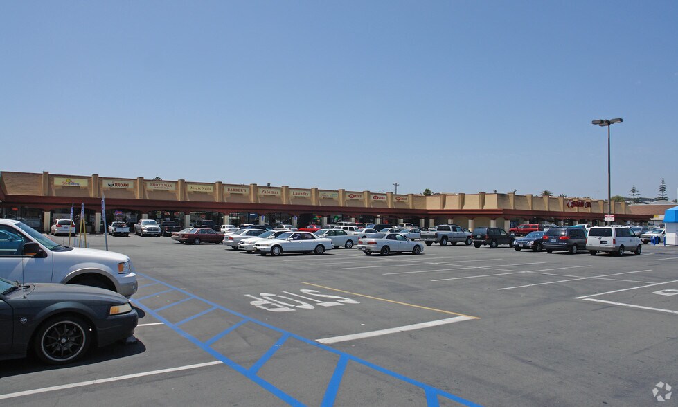 1340-1376 3rd Ave, Chula Vista, CA à louer - Photo principale – Image 1 sur 5