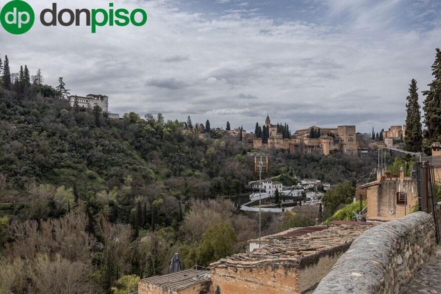 Calle Vereda de los Pinchos, 64, Granada, Granada à vendre - Photo principale – Image 1 sur 18