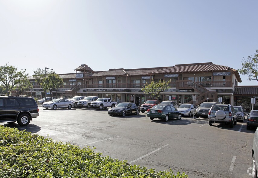 9175-9225 Mira Mesa Blvd, San Diego, CA à louer - Photo de l’immeuble – Image 3 sur 3