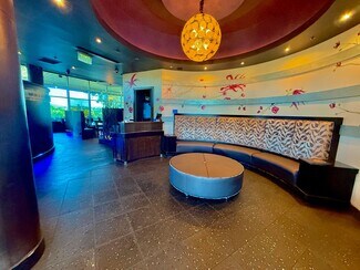 Plus de détails pour 202 Hemsted Dr, Redding, CA - Local commercial à vendre