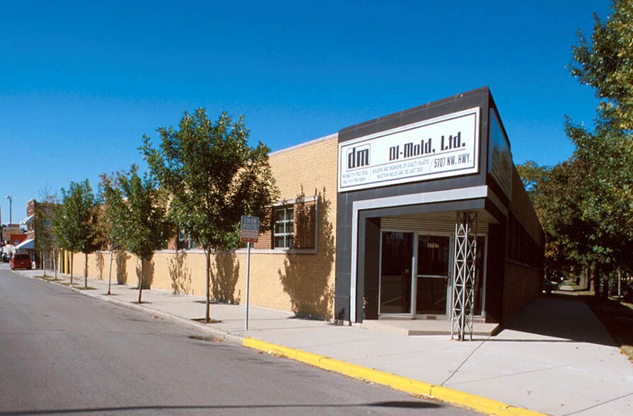 5707 N Northwest Hwy, Chicago, IL à vendre - Photo de l’immeuble – Image 3 sur 16