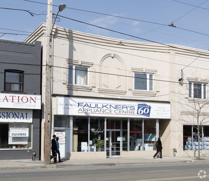 2882 Lake Shore Blvd W, Toronto, ON à louer - Photo de l’immeuble – Image 3 sur 4