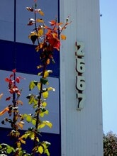 2667 Camino del Rio S, San Diego, CA à louer Photo intérieure– Image 2 sur 22