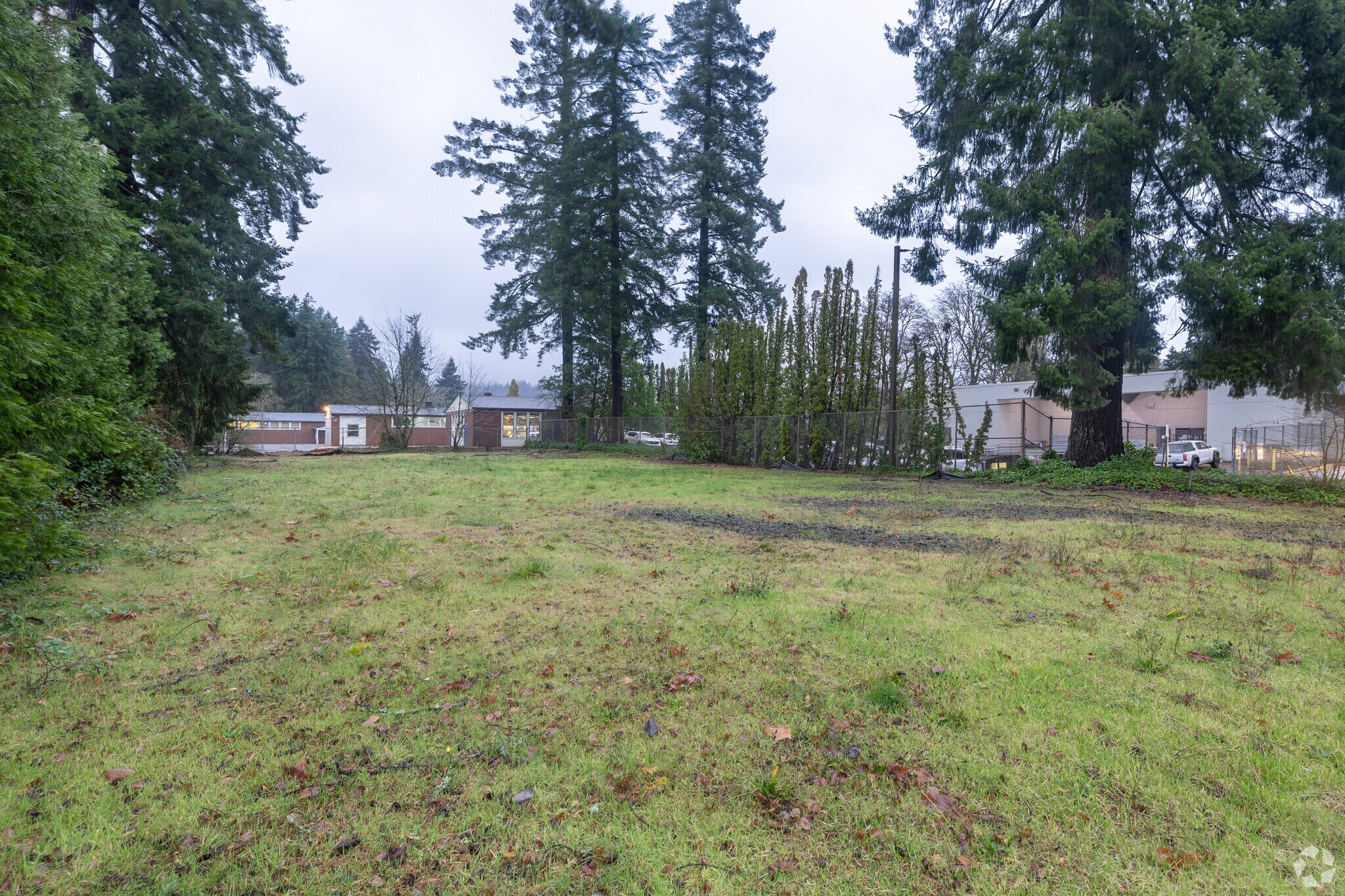 4225 Oakridge Rd, Lake Oswego, OR à vendre Photo principale– Image 1 sur 2