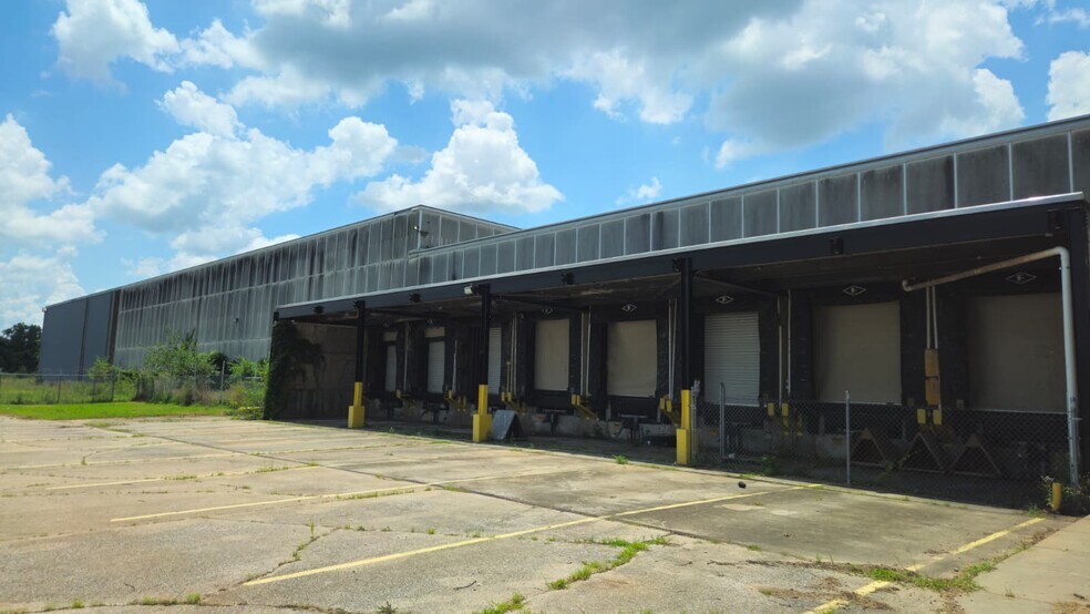 2111 Old Shawnee Rd, Muskogee, OK à louer - Photo de l’immeuble – Image 3 sur 10