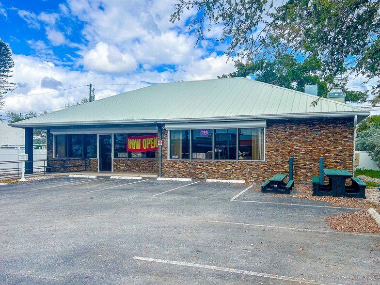 6655 Gulf Blvd, Saint Petersburg, FL à vendre - Photo de l’immeuble – Image 1 sur 18