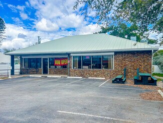Plus de détails pour 6655 Gulf Blvd, Saint Petersburg, FL - Local commercial à vendre