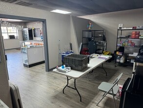 12701 W Tx-29 Hwy, Liberty Hill, TX à louer Photo intérieure– Image 1 sur 6